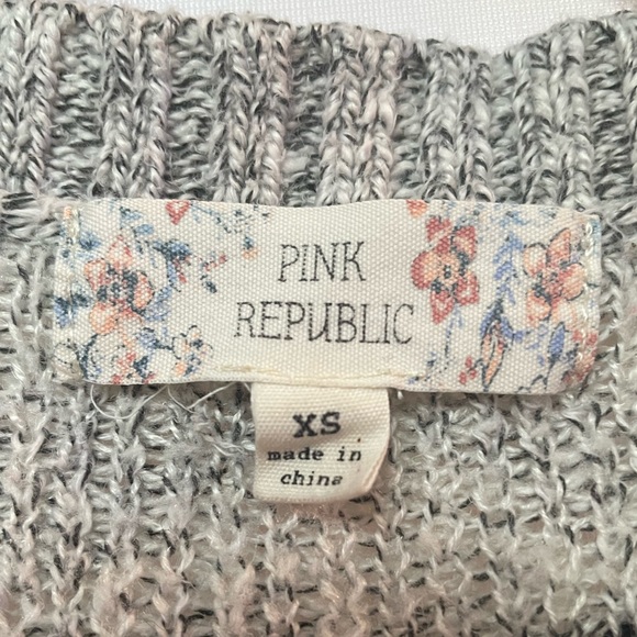 Knit sweater - Picture 4 of 4